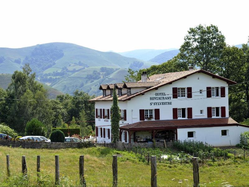 Logis Hotel St Sylvestre アルデュード エクステリア 写真